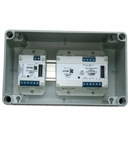 ZITON Z4550B ZITON. Entrada de módulo de kit e saída do módulo na caixa de superfície