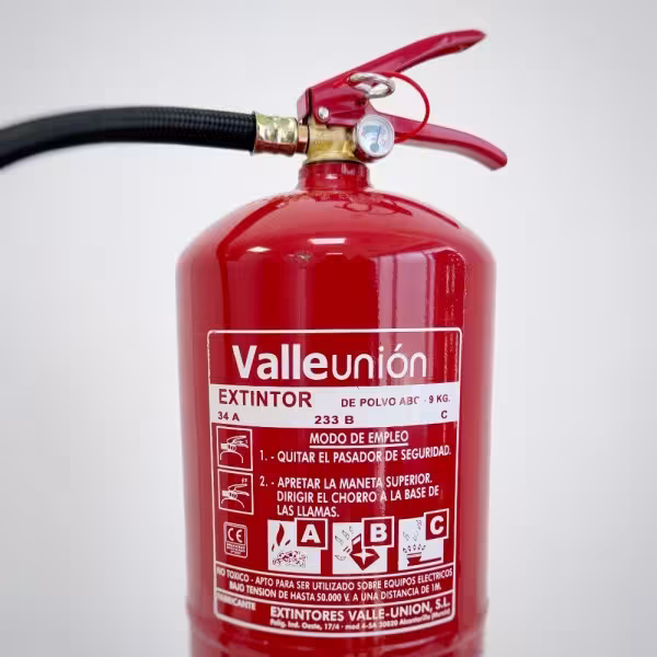 Comprar extintor de pó ABC VALLEUNION VU-9-PP 9 kg, eficácia 34A144BC, com suporte e base metálica. Certificado, homologado e ma