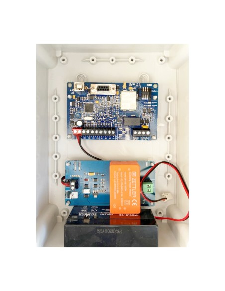 GL-SEGURANÇA SISCOM-A / V Transmissor de Alarme Universal GSM-GPRS. Comida a 220V. Inclui caixa de plástico, fonte de alime