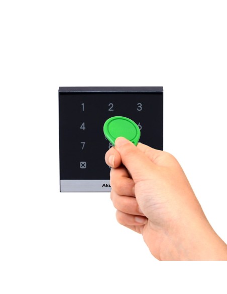Akuvox AK-A02S Controle de Acesso IK07 - Em / MF Card, NFC e PIN | 1 Relé - 20.000 usuários | 100.000 registros - Controlador I