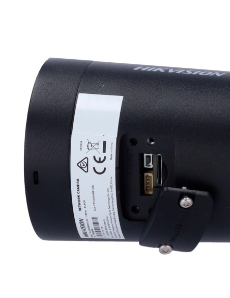 Hikvision pro ds-2cd2063g2-li2u (2.8mm(Preto) Hikvision - Câmera Bala IP Gama Pro - Resolução 6 Megapixels (3200x1800) - Lente