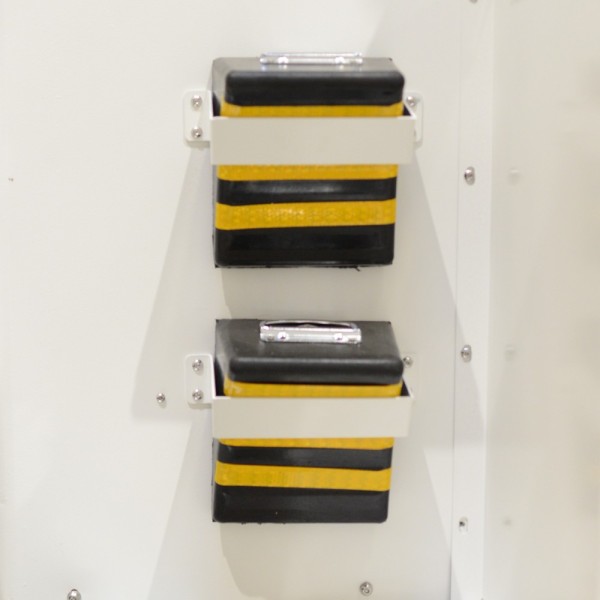 Comprar SAFIRE SF-CCTVTRAILERPR07-2520WH Trailer de alimentación autónoma para CCTV  - Panel solar de 3x120W - Batería Litio LiF