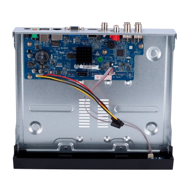 SAFIRE SMD SF-XVR6104-HQ-SMD SMD Smart - XVR 60 Gravador analógico - 4CH HDTVI / HDCVI / AHD / CVBS / 4 + 2 IP - saída HDMI FU