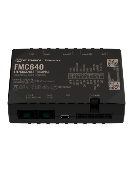Comprar TELTONIKA TK-FMC640 Tracker profesional para vehículos - Conexión cableado interno - Instalación oculta bajo salpicadero