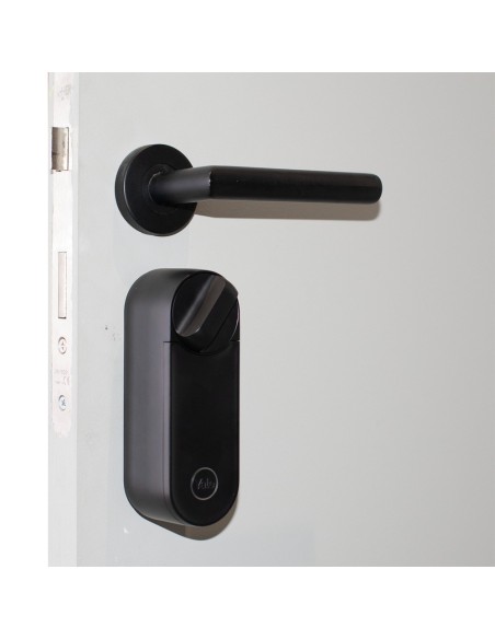 Kaufen YALE YALE-LINUS-L2-B intelligentes Drehknaufschloss mit BLE und WLAN – Von außen unsichtbar – Installation ohne Manipulat