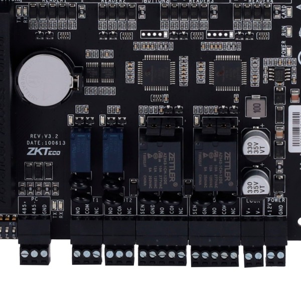 Zkteco ZK-C3-200PRO Access Controller - Cartão, QR ou PIN - Comunicação TCP / IP - 4 leitores por Wiegand - Relé saída P
