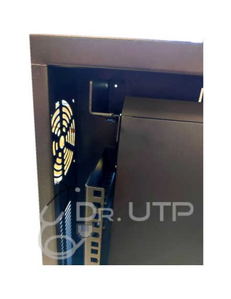 Kaufen DRUTP LUXURYDVRBOX vertikalen 19"-Rack-Schrank (4U) für Standardgeräte, mit 2 Schlüsseln, Lüfter, Kabeldurchführung und T