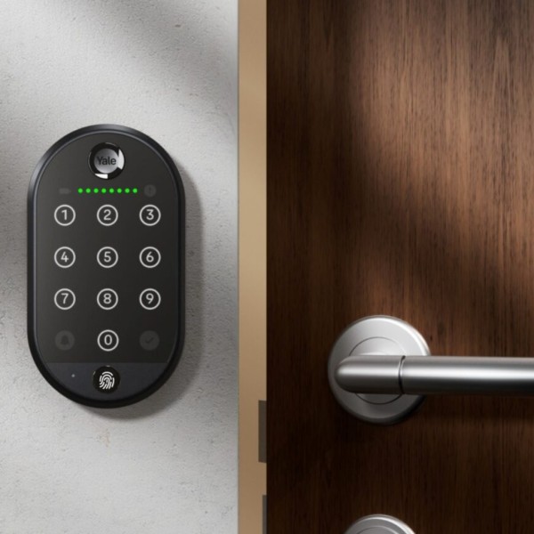 Comprar YALE 05/303000/BL Yale Smart Keypad 2 - Fingerprint. Teclado Inteligente. Desbloqueo con huella dactilar y código. Color