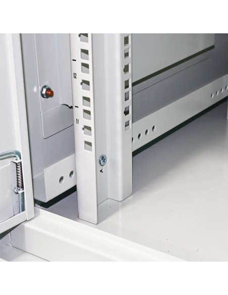 Acquistare OEM RACK-9U-650-500KG-OUTDOOR Capacità di 9U per standard da 19 pollici. - Protezione IP65 contro polvere e getti d'a