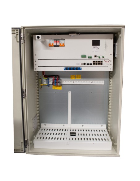 Comprar SAFIRE SF-BOX08SOL-BMS-IP55-4800WH Armario de poliéster carga rápida Solar - Magnetotérmico y SPD - Dimensiones exterior