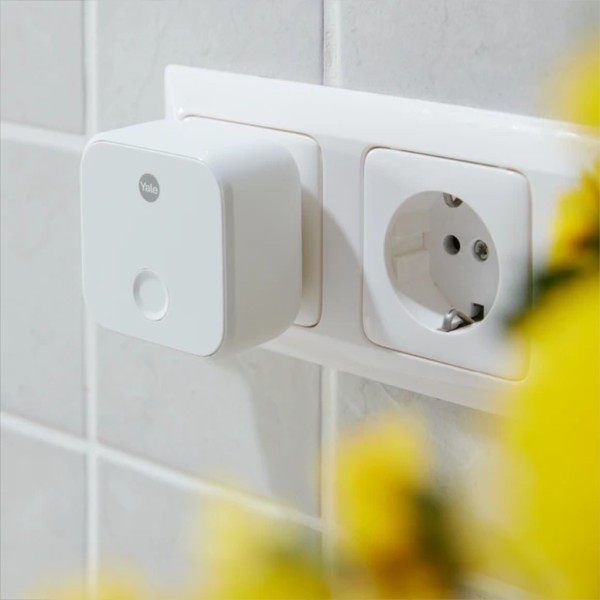 Acheter YALE 05/402100/WH Pont Wi‑Fi Yale ConnectX 1:4