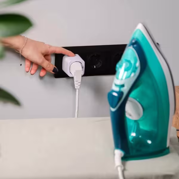 Comprar SHELLY SH-PLUG-M-GEN3-W Shelly Plug M Gen3 (Blanco) - Monitoreo preciso del consumo eléctrico - Protección contra sobret