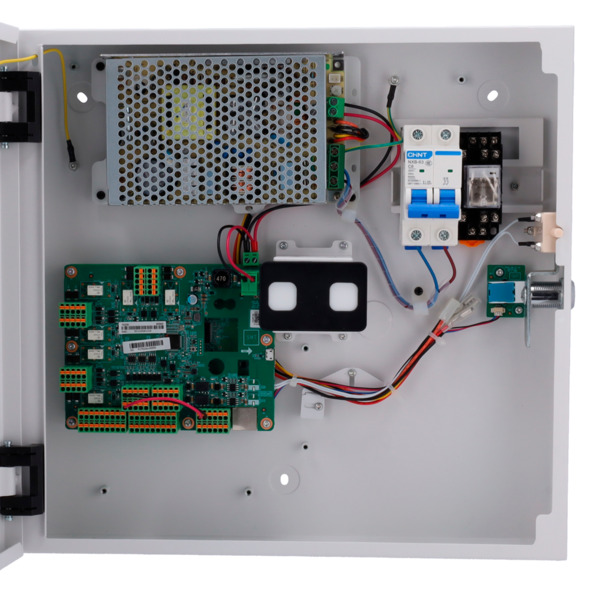 AKUVOX AK-A094S Controladora de acceso - Tarjeta EM/MF y PIN - 50.000 usuarios | 100.000 registros - 4 lectores por Wiegand | 8 (1)