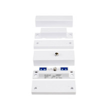 Alarmtech DEM-016 MC 440 2X4,7K Contacto magnético de superficie. GAP no magnético de 37 mm. GAP magnético de 24 mm. Función NC.