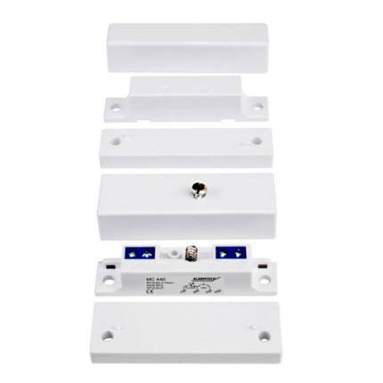 Comprar Alarmtech MC440 Contacto para montar sobre superficie, función NC, sistema antimanipulación, conexión roscada