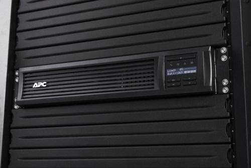 APC Smart-UPS 2200VA LCD RM 2U 230V with SmartConnect sistema de alimentación ininterrumpida (UPS) Línea interactiva 2,2 kVA 198 (8)