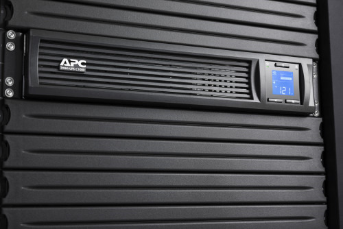 APC SMC1000I-2UC sistema de alimentación ininterrumpida (UPS) Línea interactiva 1 kVA 600 W 4 salidas AC (9)