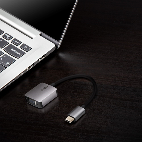 ATEN Adaptador de USB-C a VGA (3)