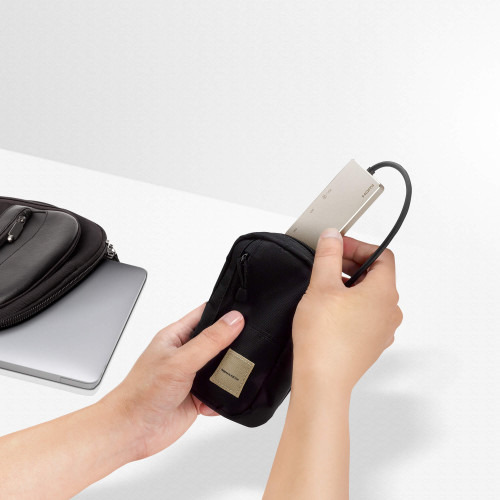 ATEN Docking station compacta USB-C multipuerto con power pass-through (5)