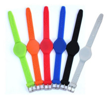 BYSECUR BSC21585 Pulsera de silicona ajustable MIFARE 13,56 Mhz. Color surtido