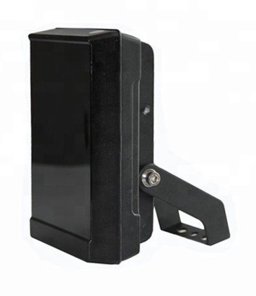 Comprar BYSECUR BSC25122 Foco Infrarrojo de alcance 200m. 15º de apertura 12 LED Antivandálico Soporte pared IP66