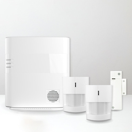 Comprar KIT-CLIMAX-ADC-1 Kit Climax con conectividad a Alarm.com. Contiene 1 Panel con conectividad IP /4G, 1 contacto magnético y 2 PIR