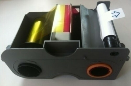 Comprar CON-DTC1250E-45000 Cinta EZ YMCKO compatible con impresora DTC1250e con rodillo de limpieza. Cinta de color con resina negra y Overlay - 250 impresiones.