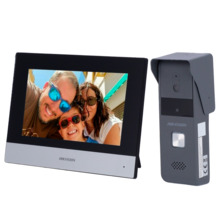 HIKVISION DS-KIS303-P Kit de videoportero - Tecnología 4 hilos con TCP/IP &amp; WiFi - Placa y monitor | Permite sólo 1 monitor