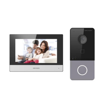 Comprar HIKVISION DS-KIS603-P(C) Kit de videoportero - Tecnología IP &amp; WiFi - Placa y monitor | Permite 16 monitores más - Lector MF | PoE - App móvil P2P (activación desde wizard monitor) - Montaje sobre superficie | IP65