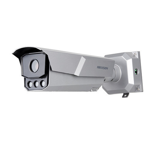 HIKVISION SOLUTIONS IDS-TCM403-BI/0832 Cámara bullet IP 4Mpx, óptica motorizada 8-32mm, IR 100m, analítica LPR, clasif. marca, c