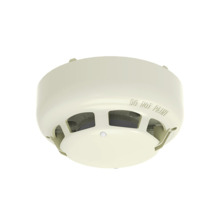 Hochiki FOC-560 ALN-EN-WHT Detector Hochiki fotoeléctrico de humos analógico con cámara de humo removible de alto rendimiento. I