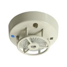 Hochiki FOC-592 DFG-60BLKJ Detector Hochiki térmico convencional a prueba de agua. Incorpora un elemento de temperatura fija de