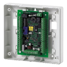 HONEYWELL C080 Módulo Control de Accesos Galaxy. 2 x (Lector, estado, pulsador, relé), caja plastica