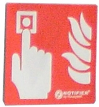 Notifier NOTIFIER-113 MCP-METAL Panel indicador de la ubicación del pulsador de alarma manual metálico.