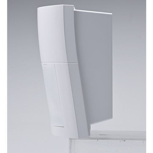 Optex QXI-R Detector PIR autoalimentado para exteriores. Cobertura 12 m /120º. Pilas no incluidas.