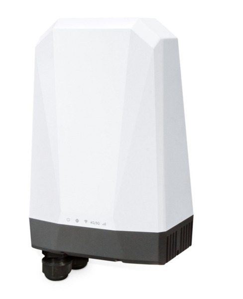Planet FWA-2100-NR-EU IP68-rated Industrial 5G NR