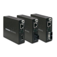 Planet GST-802S-UK 10/100/1000Bas-T t 1000Bas-LX
