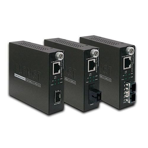 Planet GST-802S-UK 10/100/1000Bas-T t 1000Bas-LX