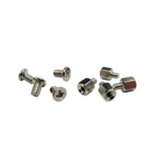 QNAP INSTALLATION KIT FOR M.2 SSD, 4 X FLAT HEAD MACHINE SCREW 4 X RISER SCREW