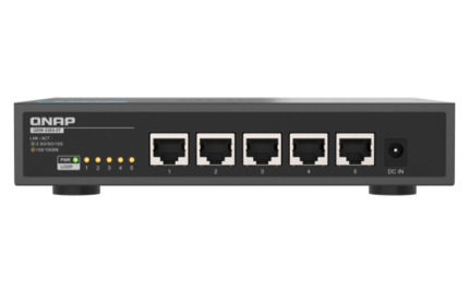 Comprar QNAP QSW-3205-5T switch No administrado 10G Ethernet (100/1000/10000) Escritorio Negro