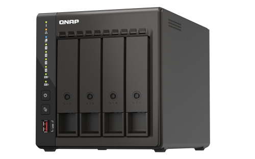 QNAP QVP-41C servidor de almacenamiento NAS Torre Intel® Celeron® J6412 8 GB DDR4 0 TB Negro (4)