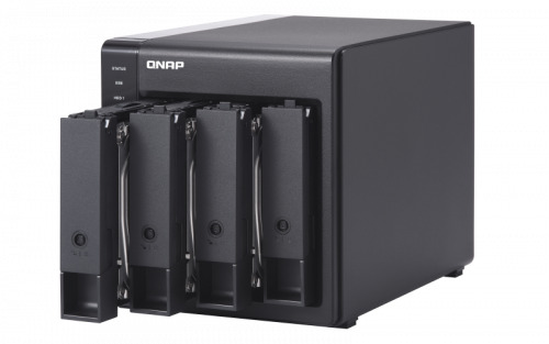 QNAP TR-004 unidad de disco multiple Negro (2)