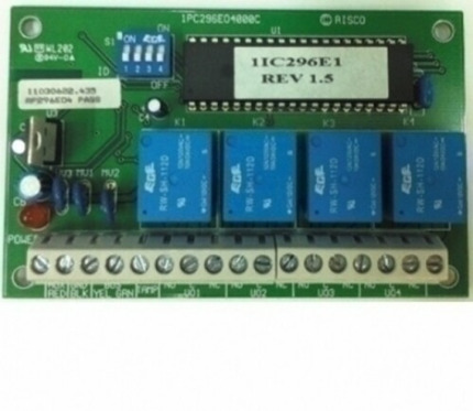 Comprar RP296E04000A Módulo de ampliación de 4 salidas para centrales Risco.