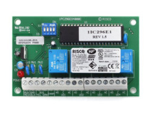 RISCO RP296E04000A Módulo Expansor de 4 salidas a relé de Grado 3 para centrales LightSYS+