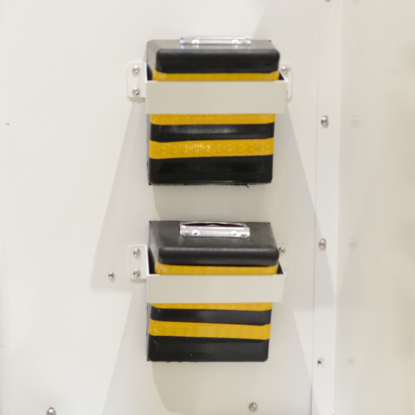 SAFIRE SF-CCTVTRAILERPR07-2520WH Trailer de alimentación autónoma para CCTV  - Panel solar de 3x120W - Batería Litio LiFePo 2520 (7)