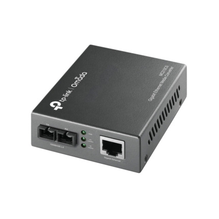 Comprar TP-Link TPLINK-070 MC210CS Conversor de medios monomodo Gigabit Omada by TP-Link. Convierte señales de fibra óptica a Ethernet y viceversa. 2 puertos SC/UPC Gigabit. 1 puerto RJ45 Gigabit